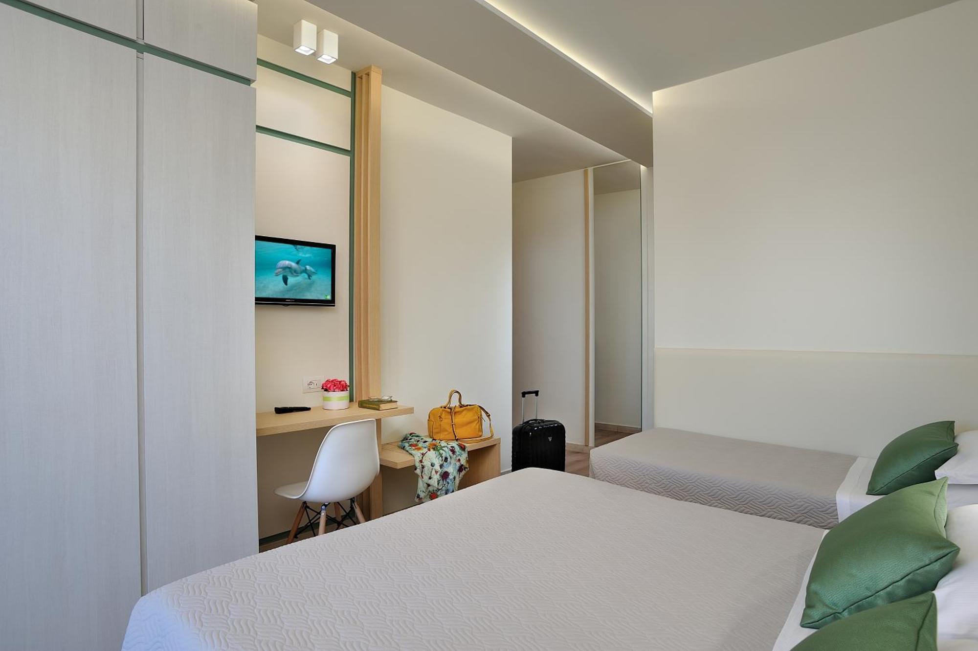 Hotel Riviera B&B Misano Adriatico Eksteriør bilde